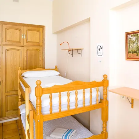 Auberge de jeunesse Ultreia Et Suseia *