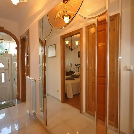 Hostel Ultreia Et Suseia